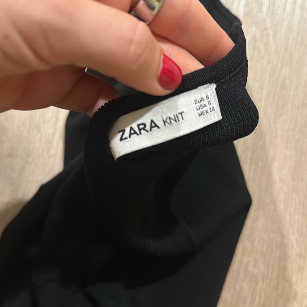 Zara Halter Ribbed Bodysuit - Picture 5 of 5